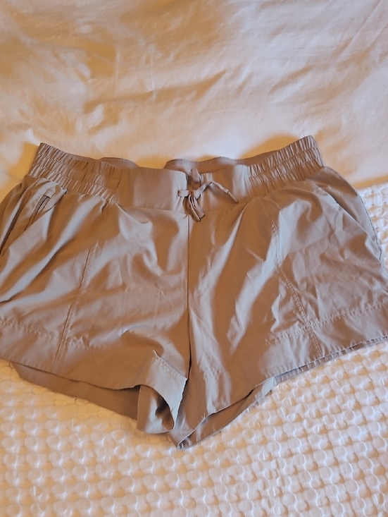 all in motion Pants - Women’s Drawstring Relaxed Fit Shorts - Taupe Xxl